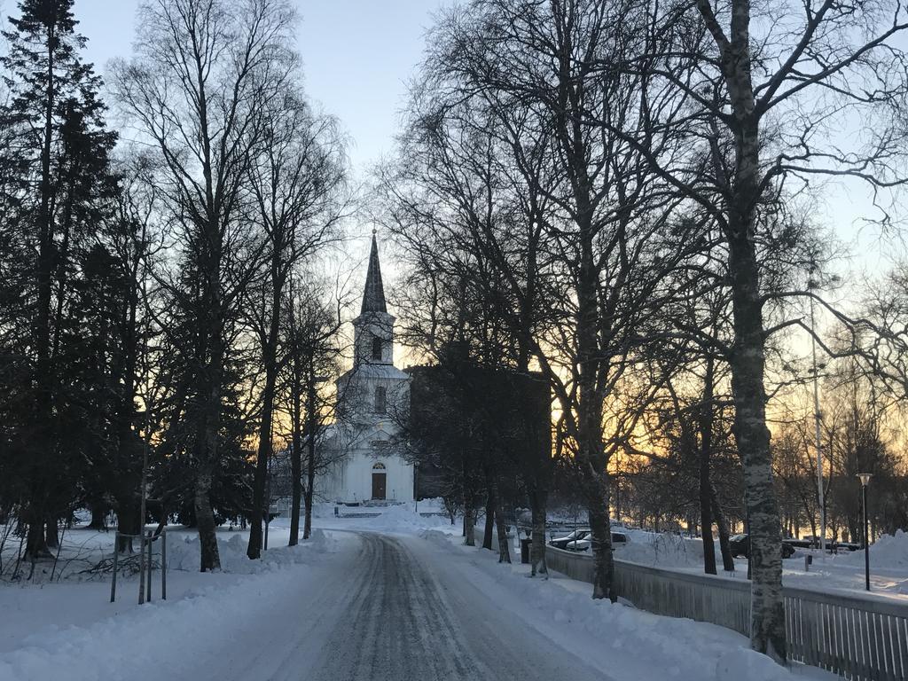 Vaesterbacken Hotell & Konferens Holmsund Exterior photo